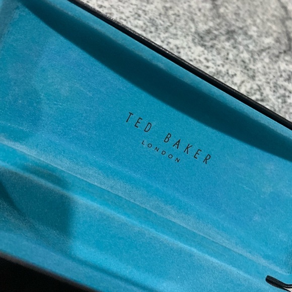 Ted Baker leather sunglass case accessories - Picture 8 of 8